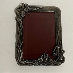 Vintage Art Nouveau Style Photo Frame Floral Gray Metal